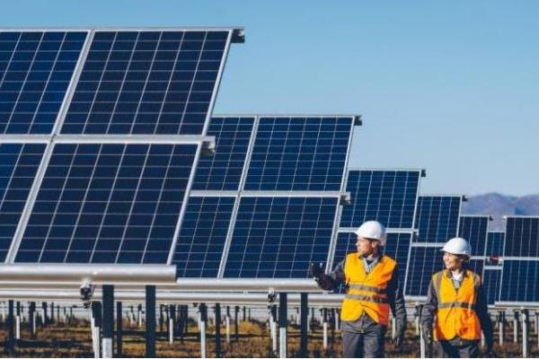 Fotovoltaické pojistkové materiály rozdíly a rozdíly